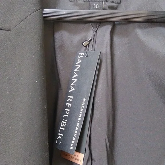 NWT, Banana Republic Black Blazer - Picture 5 of 7